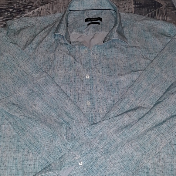 Bugatchi - Picture 2 of 3